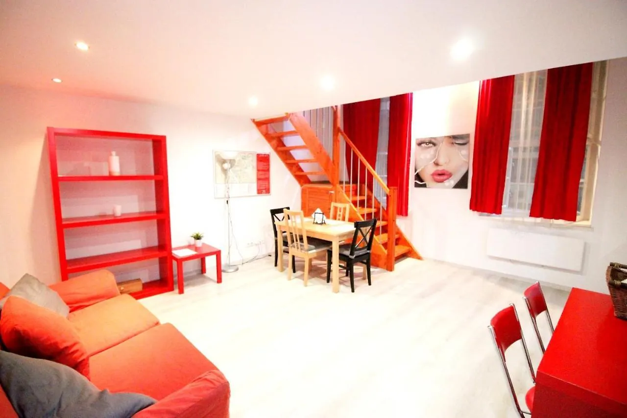 Budapest Easy Flat Oktogon