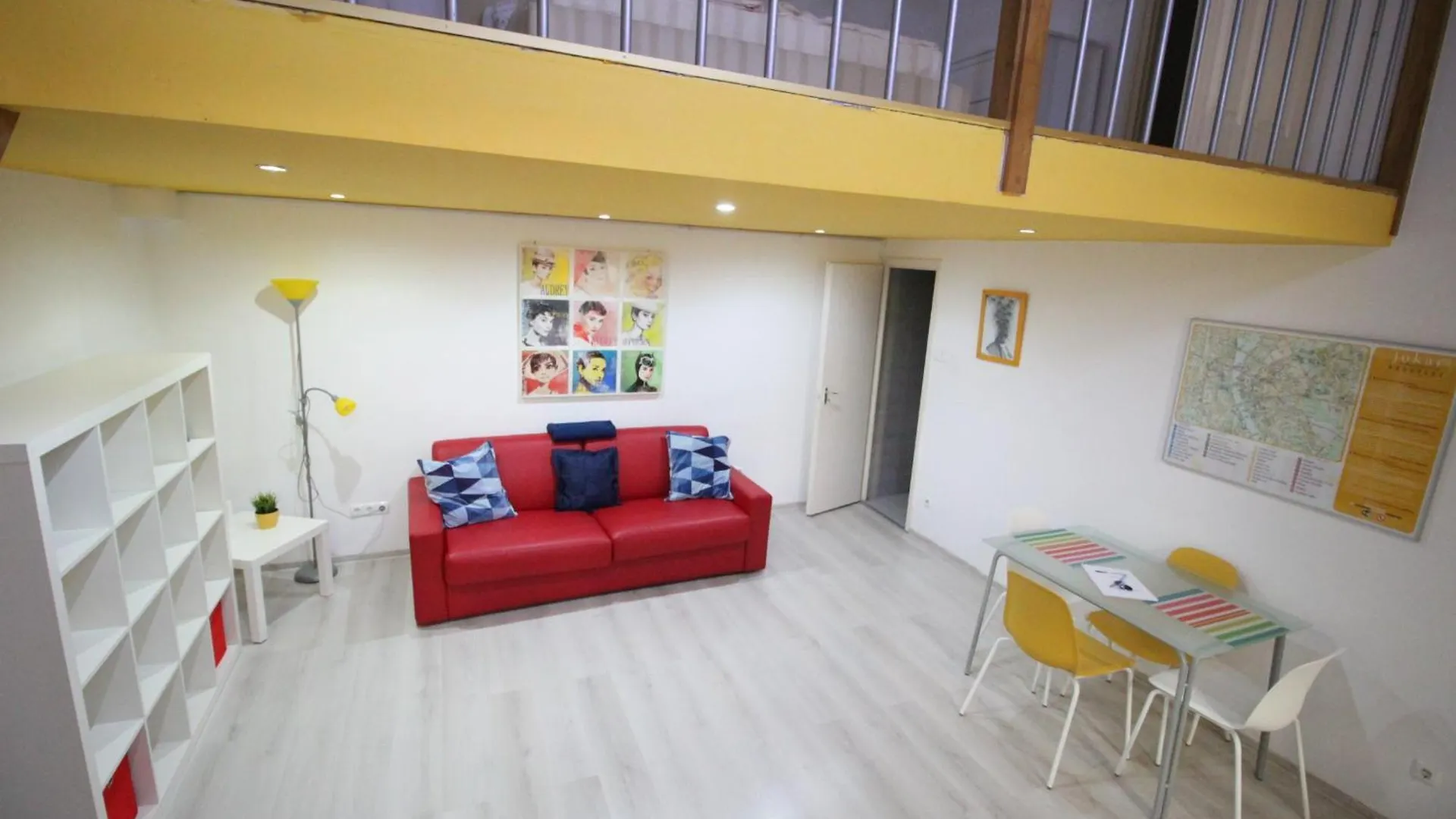 Budapest Easy Flat Oktogon